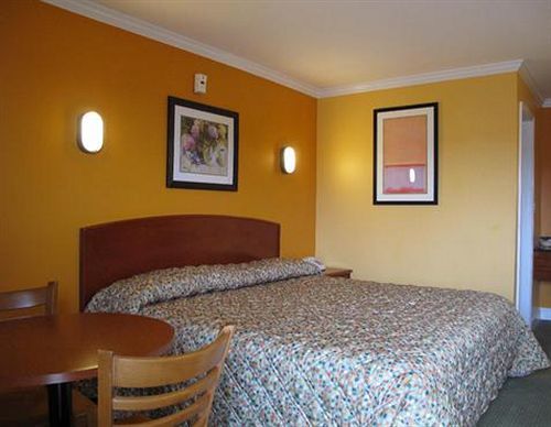 Lakeland Inn - Bohemia Экстерьер фото