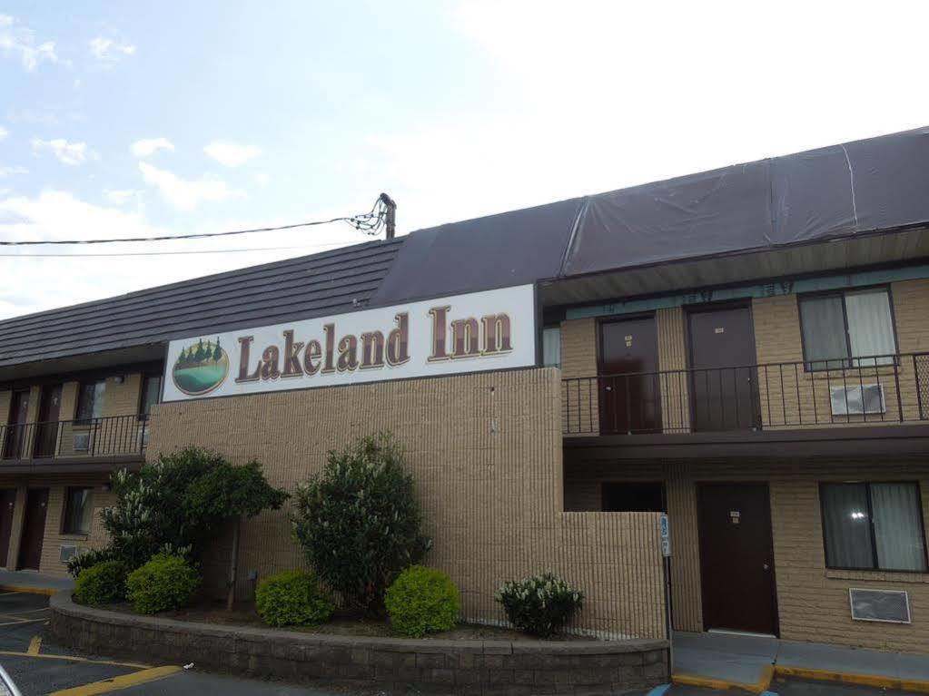 Lakeland Inn - Bohemia Экстерьер фото